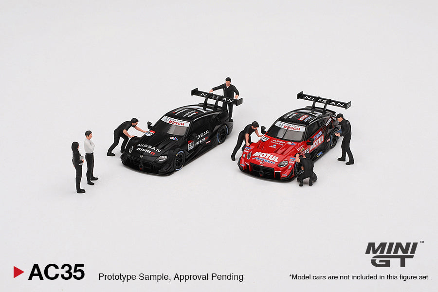 Mini GT 1:64 Figurine - NISMO Technician Team