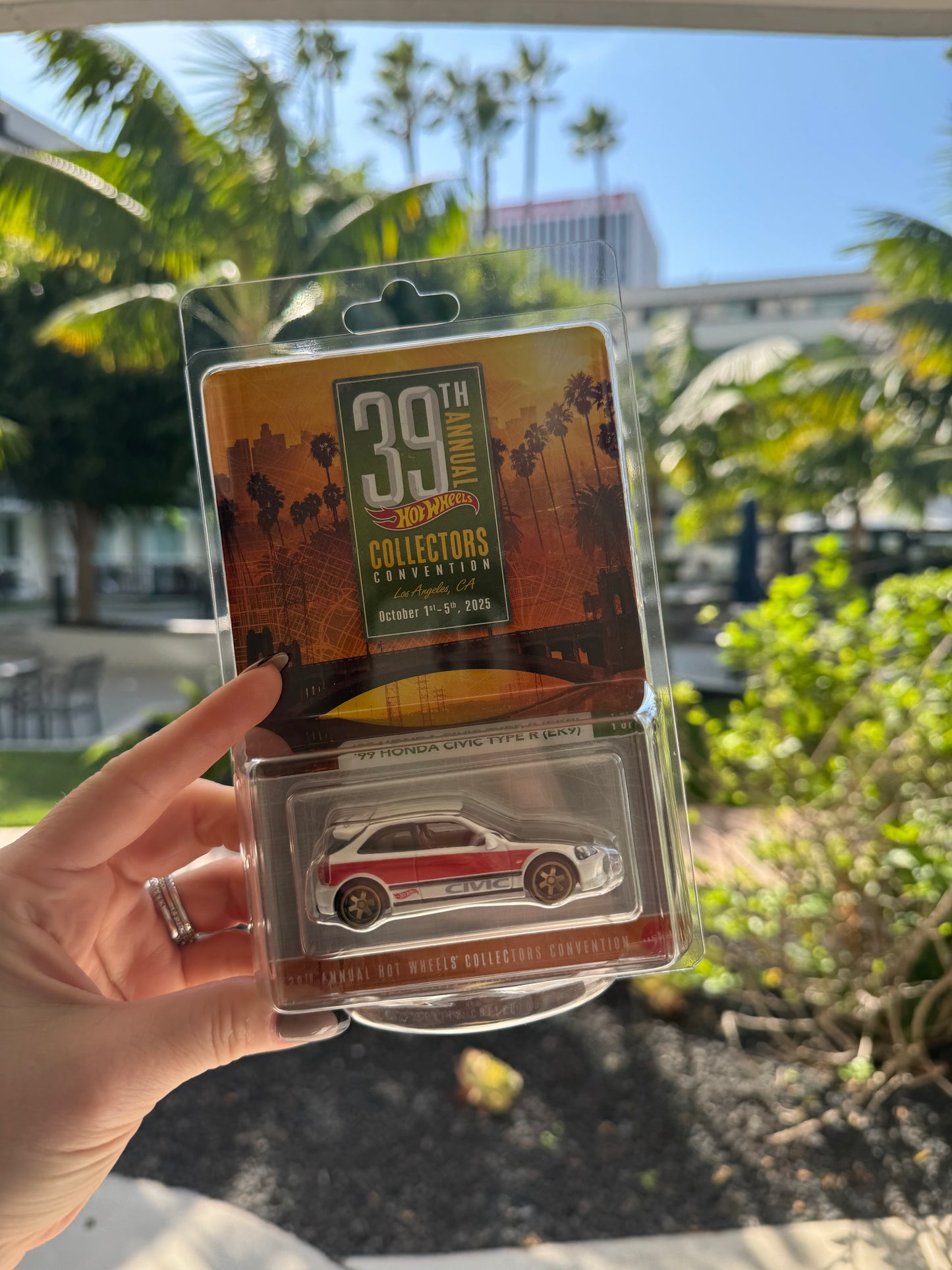 (Preorder) Hot Wheels 39th Annual Collectors Convention Los Angeles