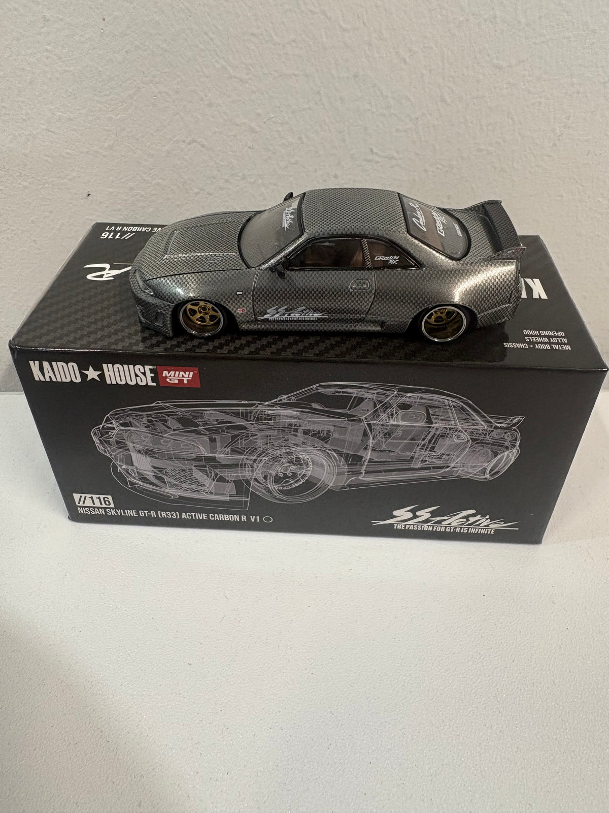 Kaido House x Mini GT 1:64 Nissan Skyline GT-R (R33) Active Carbon R V1 - Chase Car
