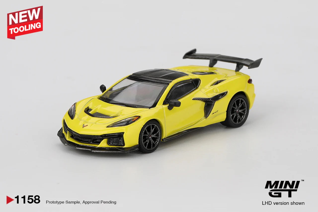 エラー品 MINI GT Chevrolet Corvette Stingray Preorder) Mini GT 1:64 Chevrolet Corvette ZR1 Accelerate Yellow