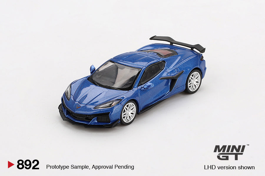 (Preorder) Mini GT 1:64 Chevrolet Corvette Z06 2023 Elkhart Lake Blue Metallic