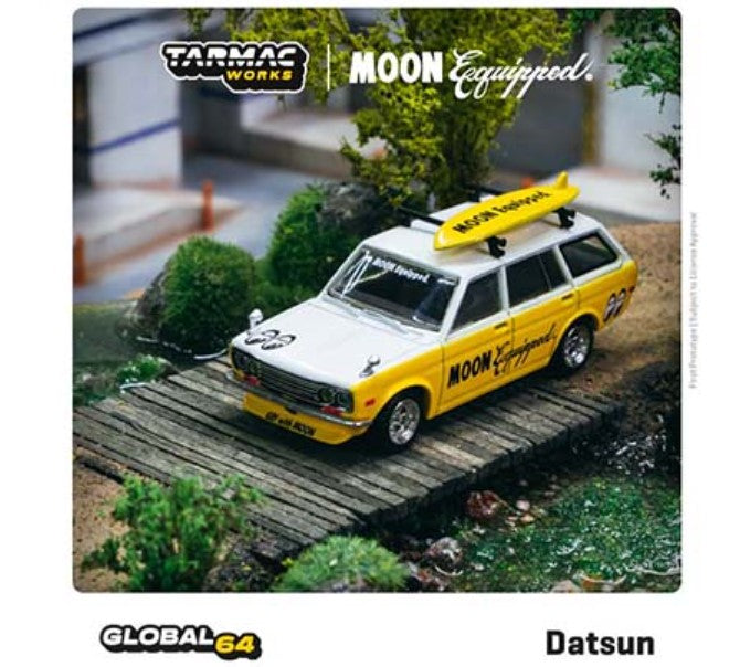 Tarmac Works 1:64 Global 64 Datsun Bluebird 510 Wagon Mooneyes Moon Equipped with Surfboard