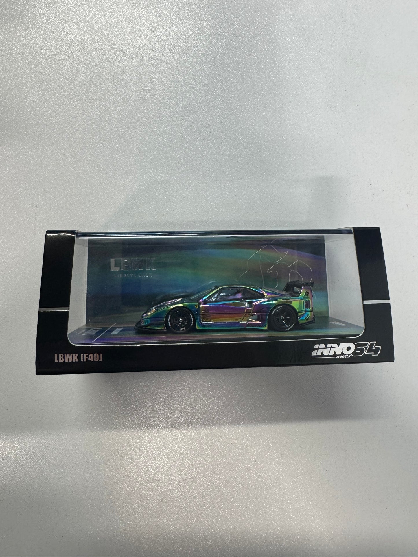 INNO64 LBWK (F40 Chase Signed by Kato & Toshi