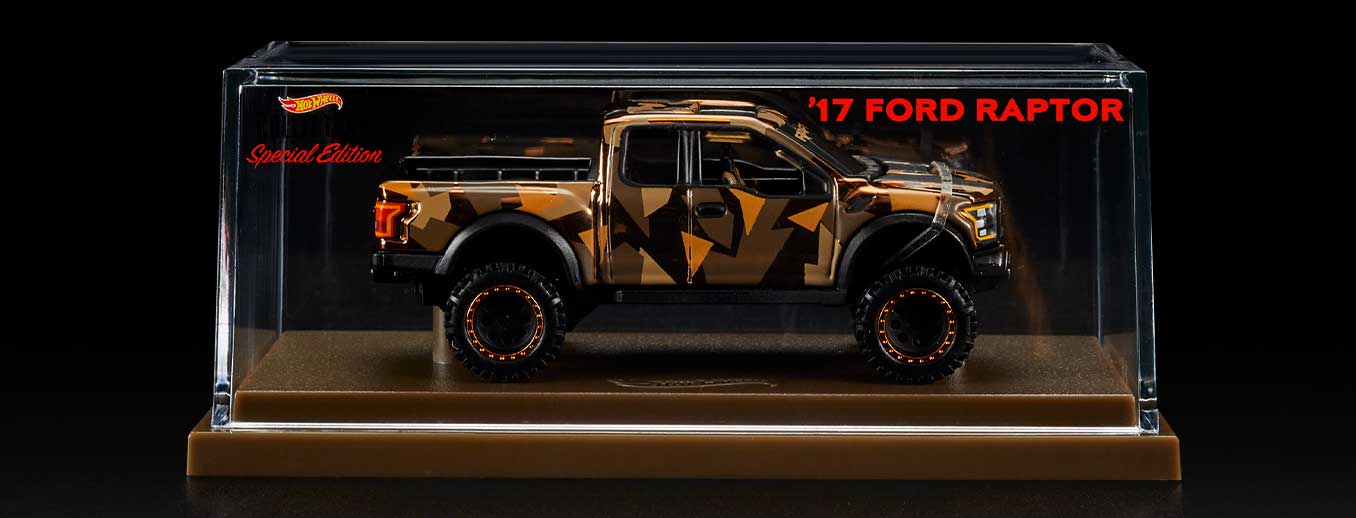 Hot Wheels Red Line '17 Ford Raptor F150