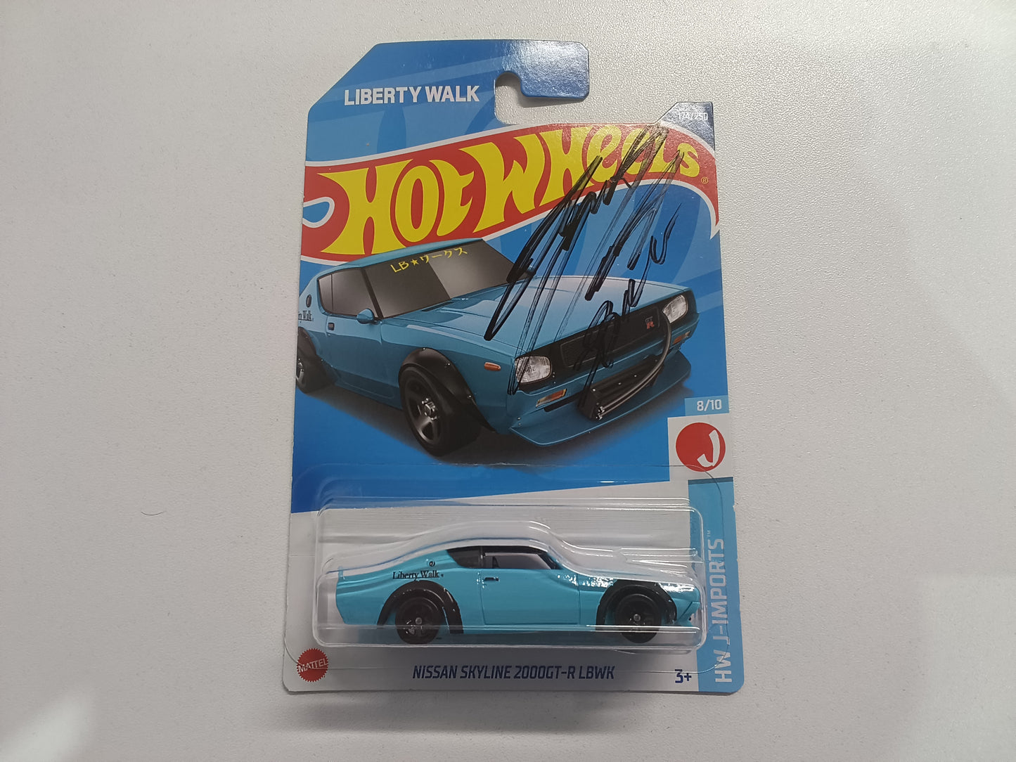 Hot Wheels Nissan Skyline 2000GT-R LBWK (Japan Card Hyuma Signed)