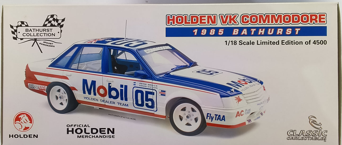 1:18 Classic Carlectables Holden VK Commodore 1985 Bathurst