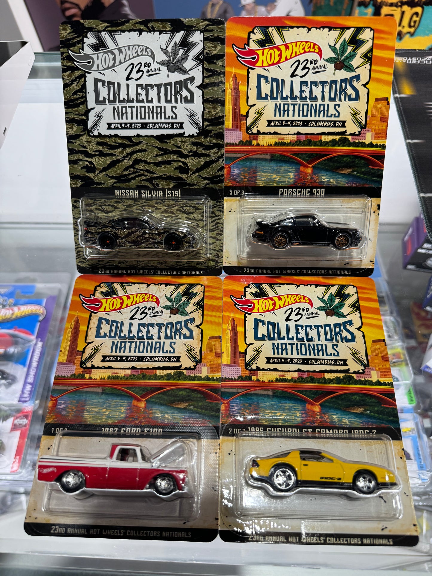 Hot Wheels 23rd Annual Collectors Convention Set (Matching Number #00194)