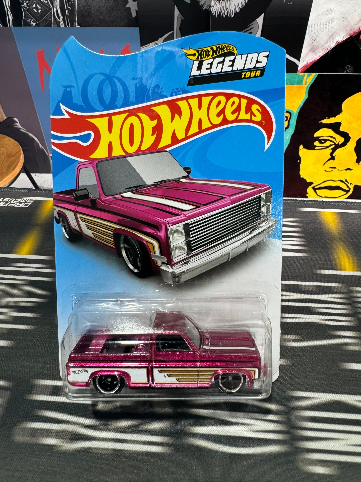 Hot Wheels Legends Tour '83 Chevy Silverado