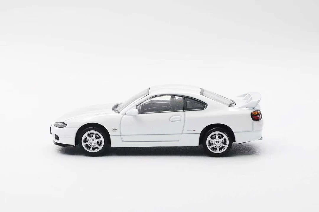 Shadow Pro DieCast Team 1:64 S15