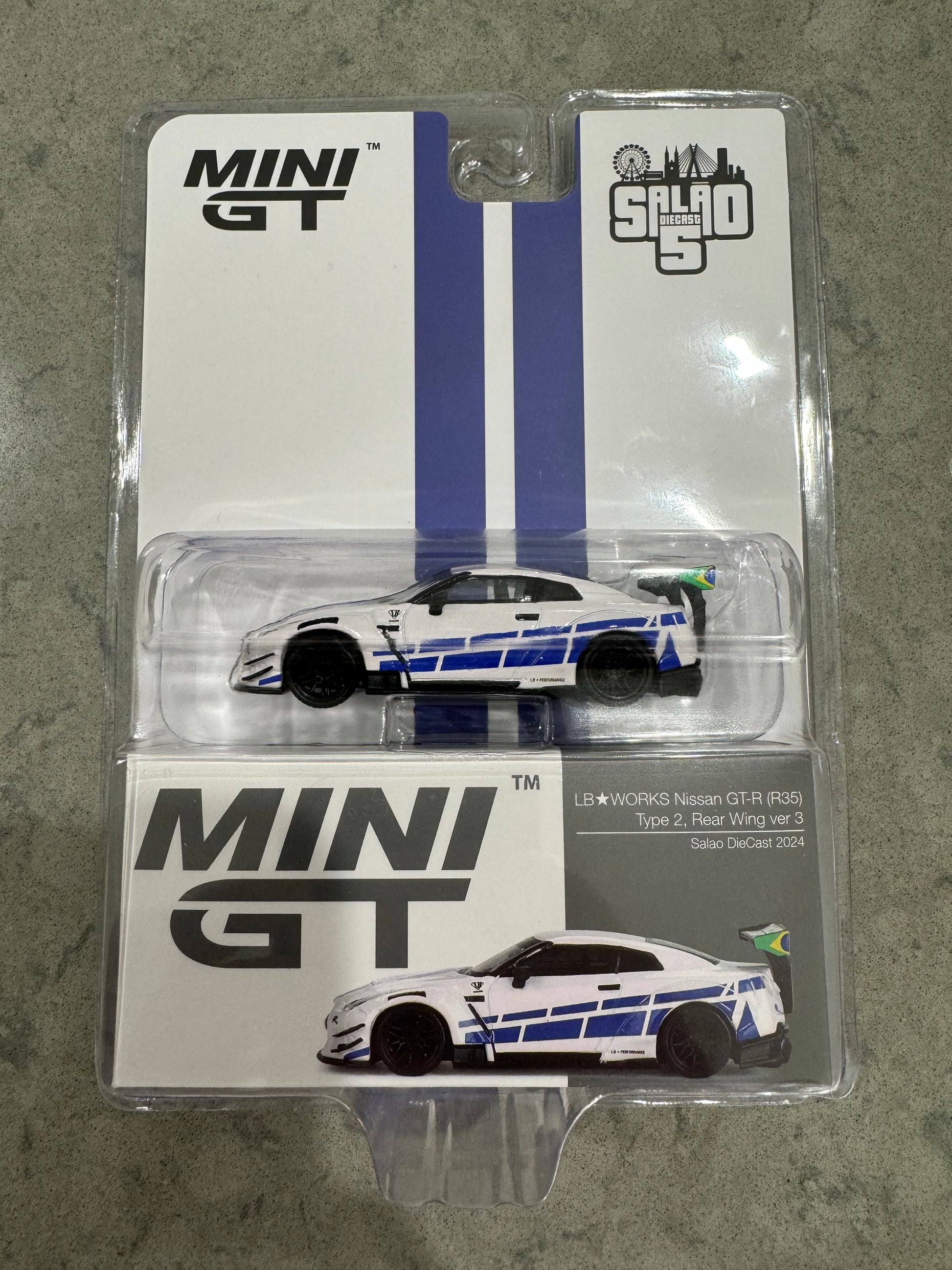 Mini GT 1/64 Liberty Walk Nissan GT-R R35 Tipo 2 – Salão Diecast 5 Brasile – Bianca