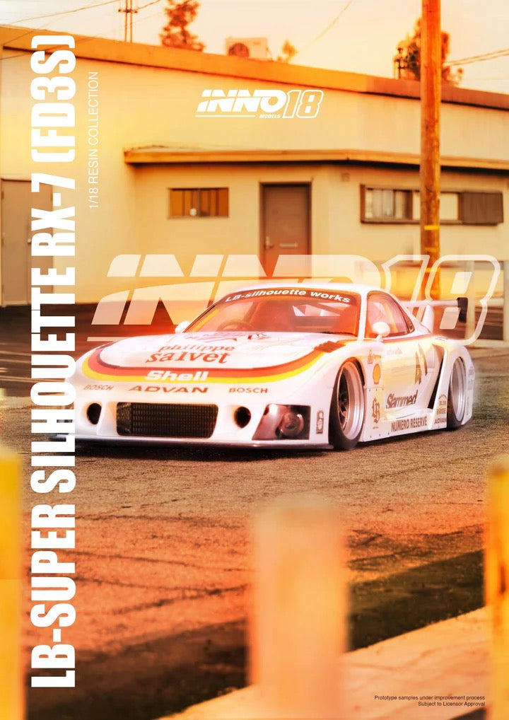 INNO 1:18 Mazda RX7 (FD3S) LB-SUPER Silhouette #41 White