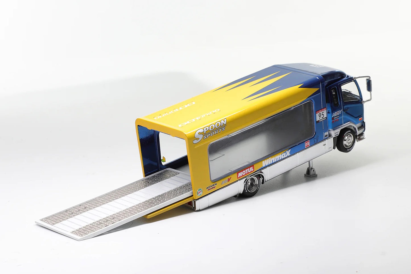 GCD SHADOW PRO 1:64 MITSUBISHI FUSO FIGHTER(1024) 2017 -SPOON CHROME BLUE (RHD) KS-063-556 (Limited 300pcs)