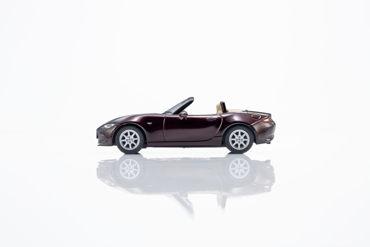 (Preorder) Kyosho Mazda Roadster 35th Anniversary (Red)