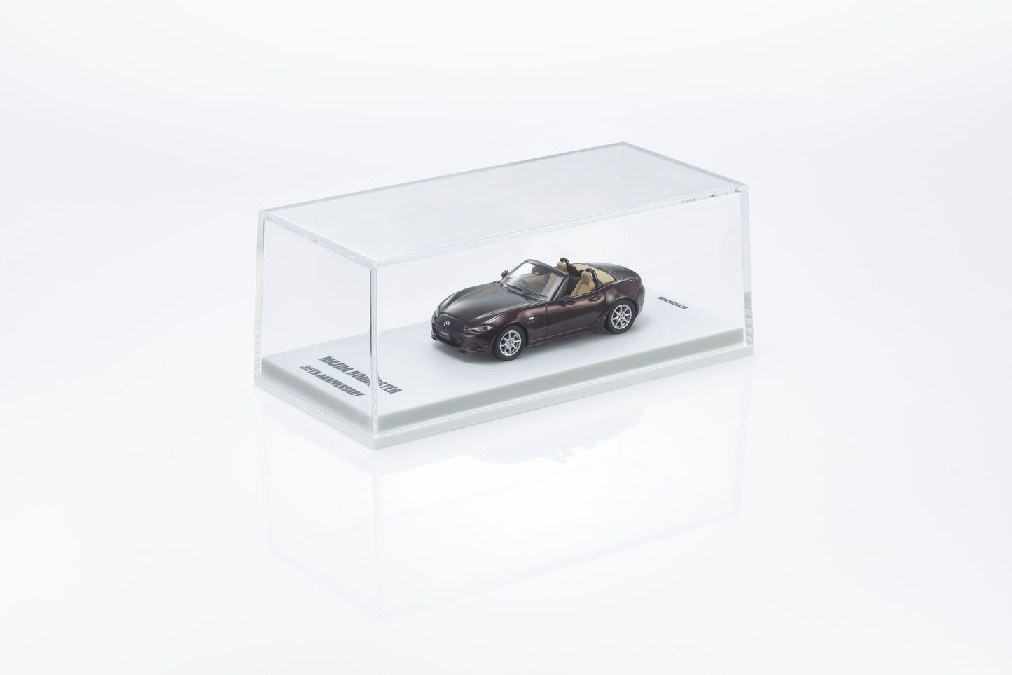 (Preorder) Kyosho Mazda Roadster 35th Anniversary (Red)
