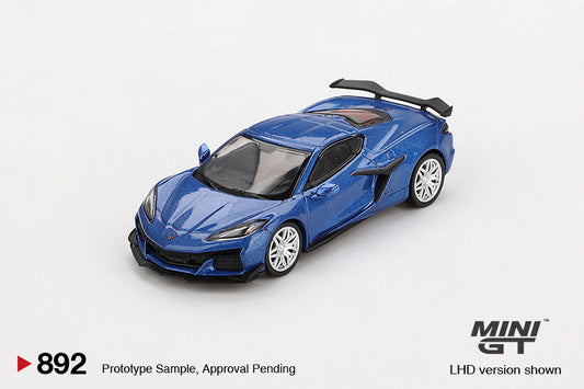 (Preorder) Mini GT 1:64 Chevrolet Corvette Z06 2023 Elkhart Lake Blue Metallic