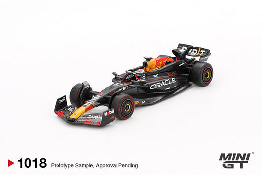 (Preorder) Mini GT 1:64 Oracle Red Bull Racing RB20 #1 Max Verstappen 2024 F1 2024 Bahrain GP Winner - MGT01018-L
