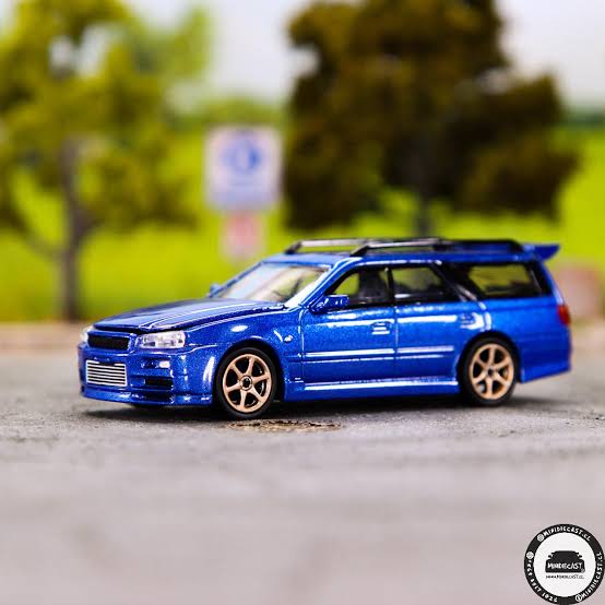Pop Race 1:64 Nissan Stegea R34 GTR Metallic Blue