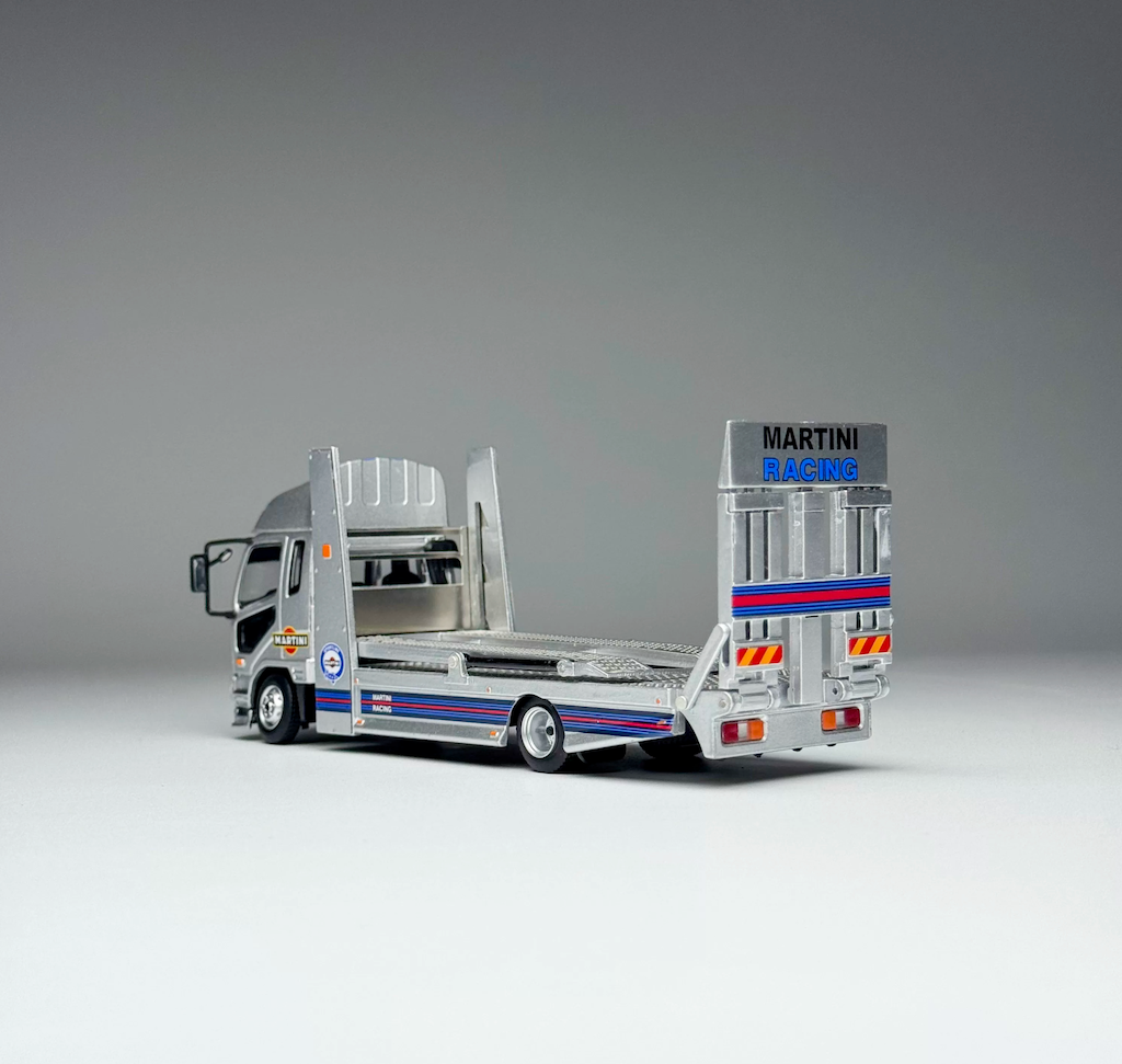 Shadow Pro GCD 1:64 Silver Fuso Fighter (1024) 2017 Double Deck Tow Truck
