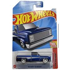 Hot Wheels '83 Chevy Silverado Super Treasure Hunt