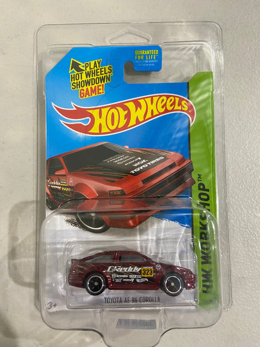 HOT WHEELS TOYOTA AE-86 COROLLA SUPER TREASURE HUNT LONG CARD